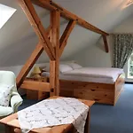 Weidengrund Burg Kauper Byhlen