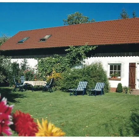 Weidengrund Burg Kauper Lägenhet Byhlen