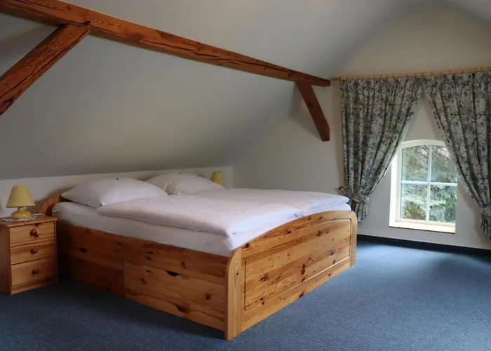 Weidengrund Burg Kauper Lägenhet Byhlen