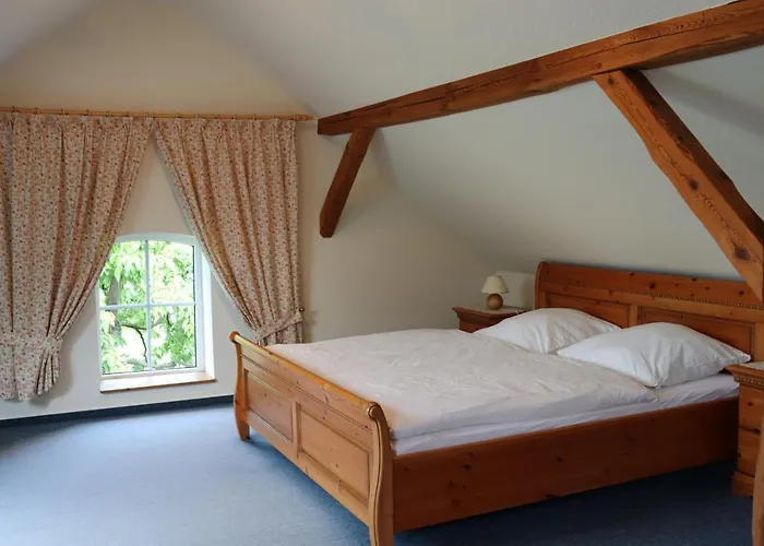 Weidengrund Burg Kauper *