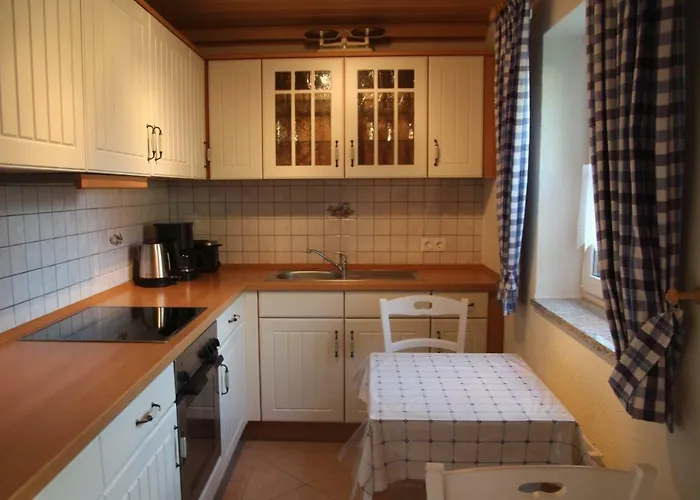 Weidengrund Burg Kauper *