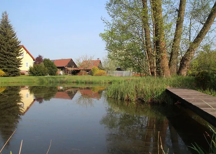 Weidengrund Burg Kauper Lägenhet Byhlen